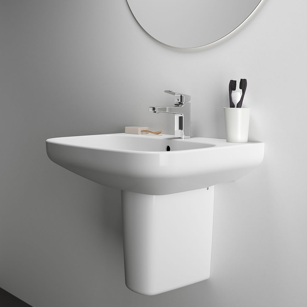 Lifestyle image of Ideal Standard i.life A 600mm Semi-Pedestal Basin